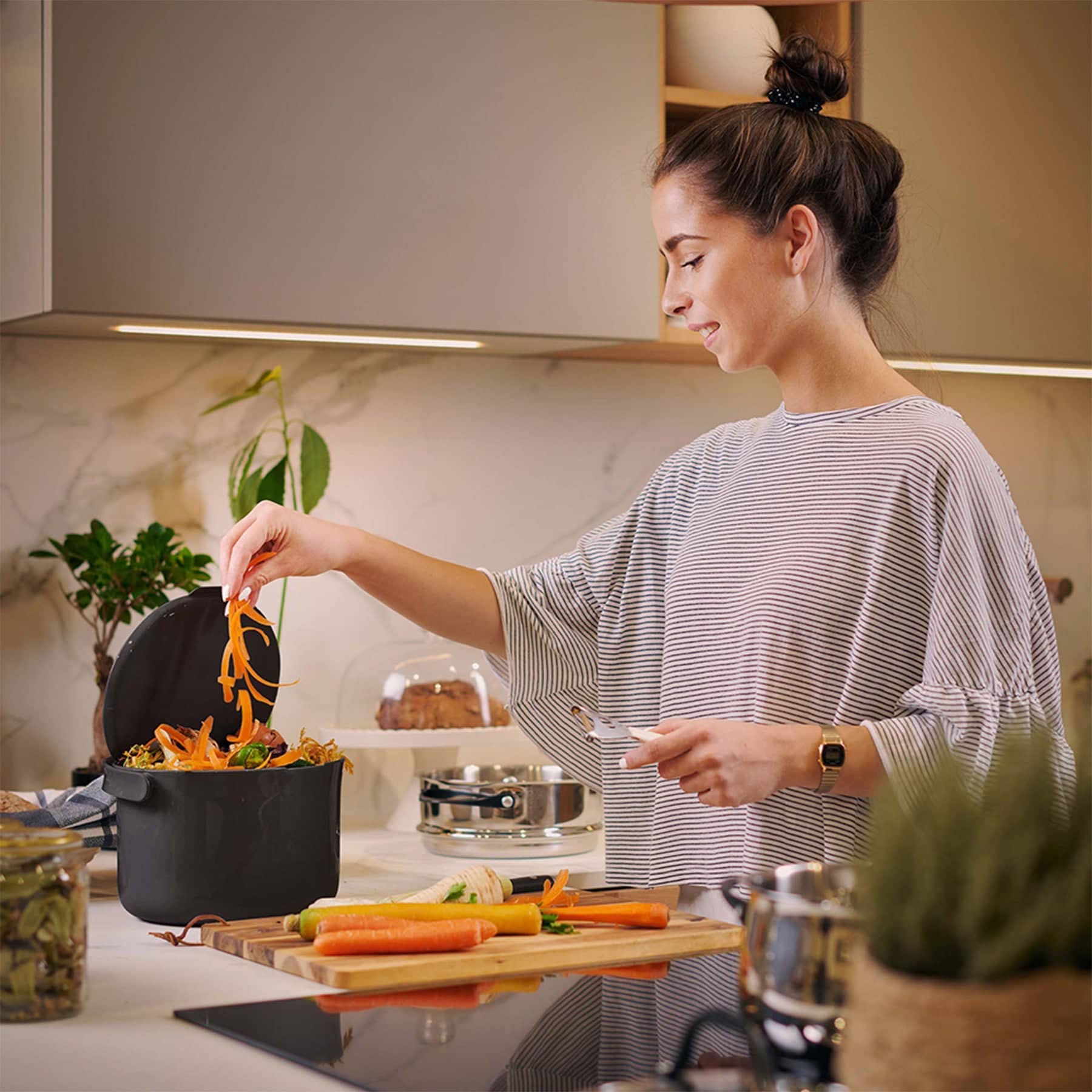 Organko Daily biojäätmete prügikast must 3,3 L - Koduwärk