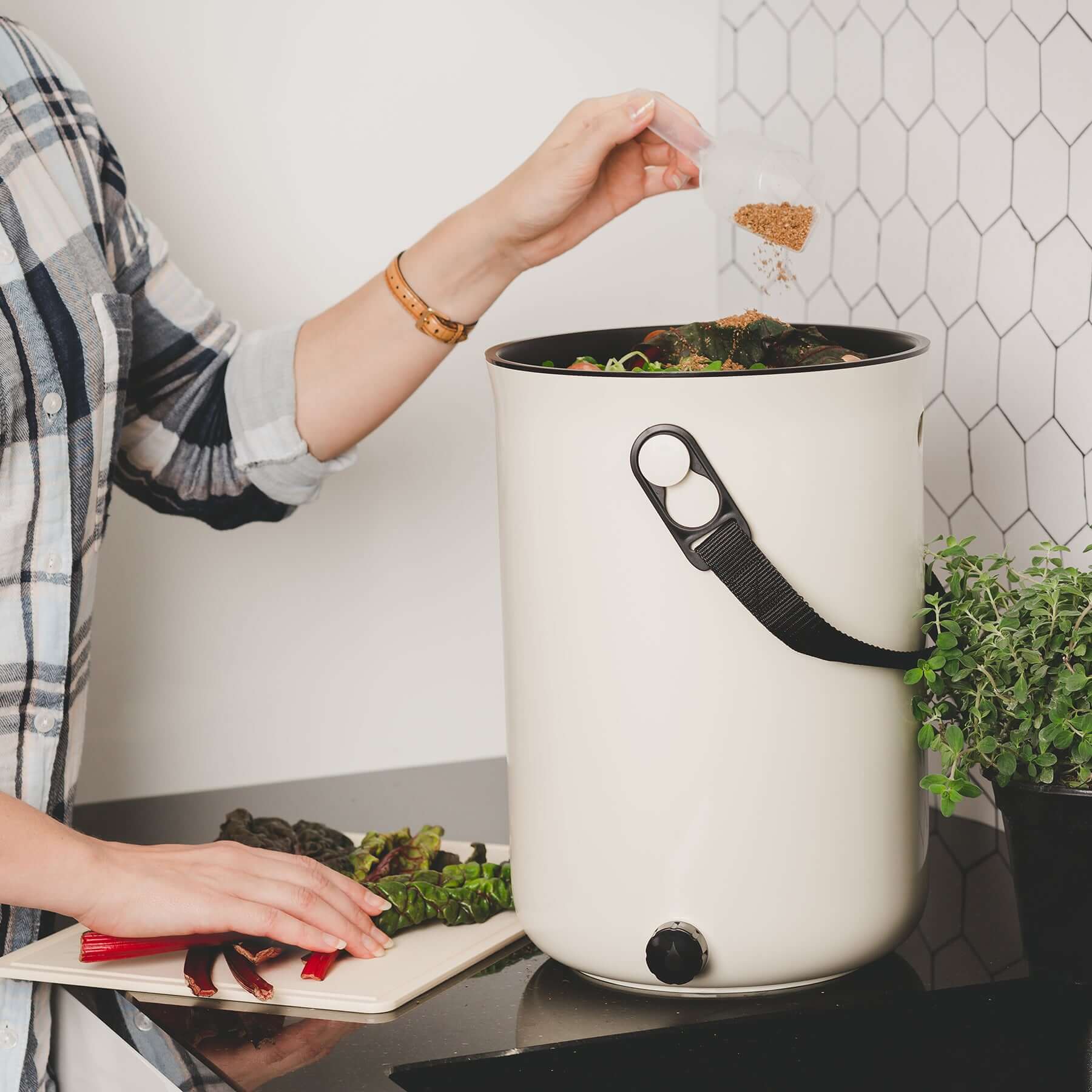 Bokashi Organko 2 köögikomposter valge komplekt 2 x 9,6 L - Koduwärk